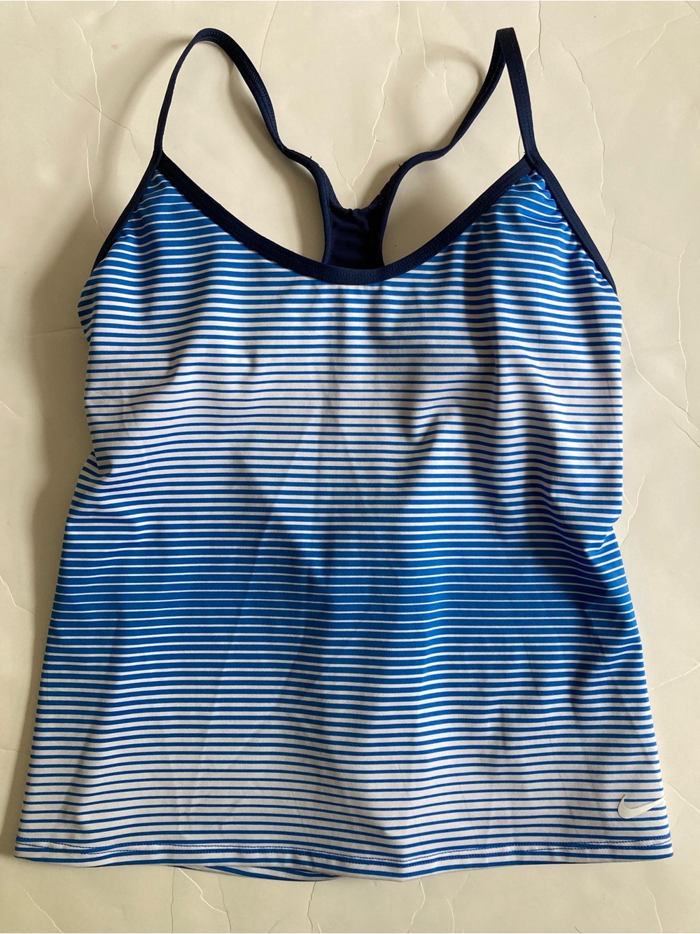 Nike womens tankini top built in bra size small vguc